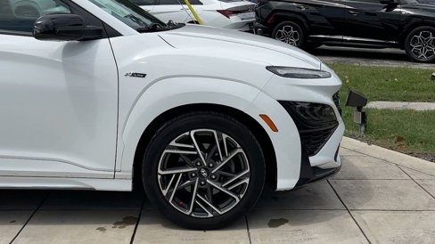 Used 2022 Hyundai Kona N Line w/ Tech Package image 12