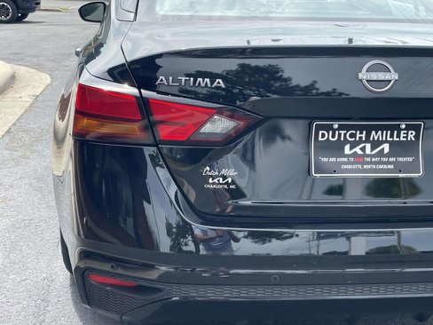 Used 2024 Nissan Altima 2.5 SV image 11
