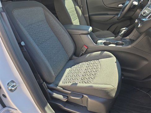 Used 2022 Chevrolet Equinox LT image 29
