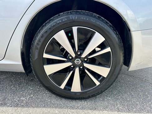 Used 2022 Nissan Altima 2.5 SV image 31