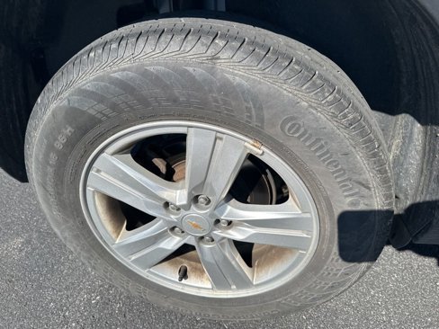 Used 2022 Chevrolet Trax LS w/ Tint and Cruise Package image 11