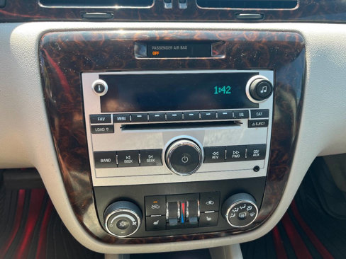 Used 2013 Chevrolet Impala LTZ image 18