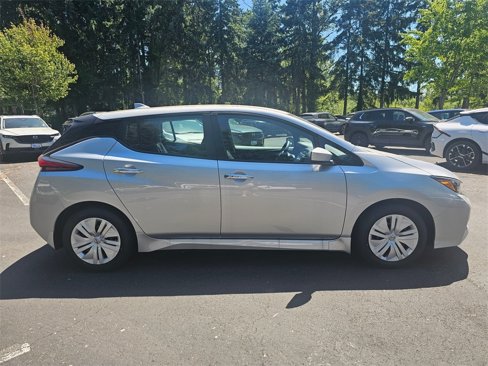 New 2025 Nissan Leaf S image 4