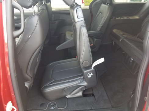 New 2025 Chrysler Pacifica Select image 16