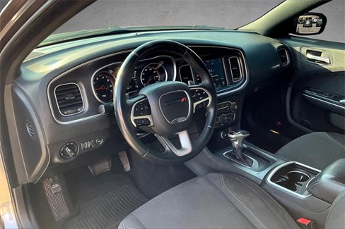 Used 2015 Dodge Charger SXT w/ Driver Confidence Group image 13