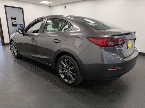 Used 2018 MAZDA MAZDA3 Touring image 6