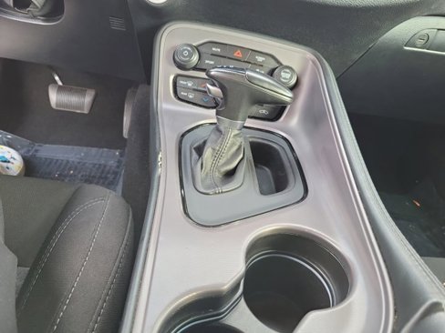 Used 2023 Dodge Challenger SXT image 27