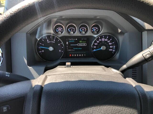 Used 2016 Ford F250 XLT w/ XLT Premium Package image 8