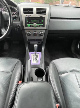 Used 2010 Dodge Avenger R/T image 27
