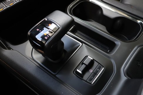 Used 2022 GMC Sierra 1500 AT4 w/ AT4 Premium Package image 17