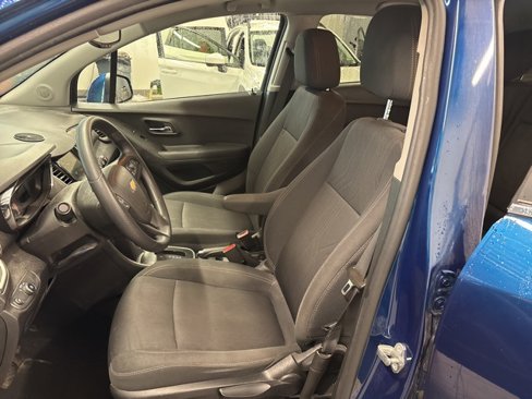 Used 2019 Chevrolet Trax LT image 21
