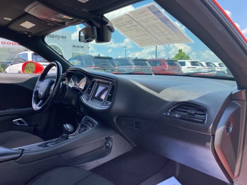 Certified 2022 Dodge Challenger GT image 8