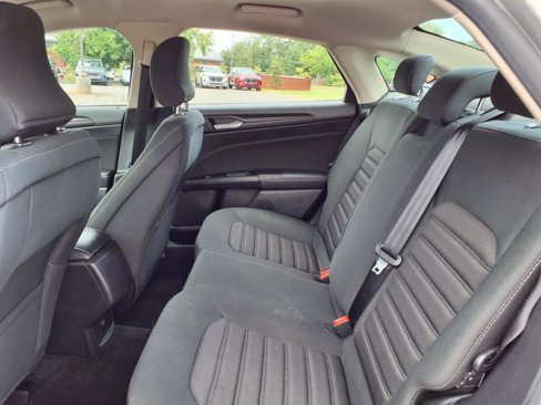 Used 2018 Ford Fusion S w/ Equipment Group 101A image 23