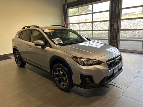 Used 2019 Subaru Crosstrek 2.0i Premium w/ Eyesight System image 4