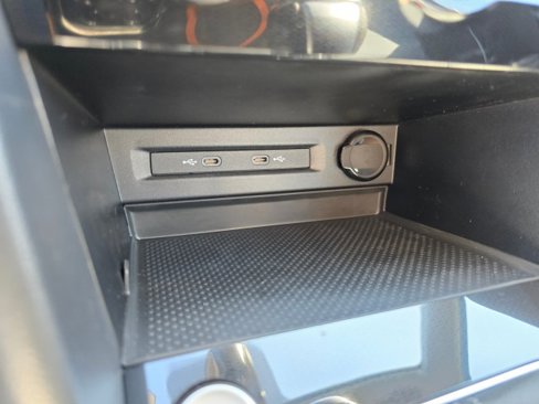 New 2025 Volkswagen Taos S image 38