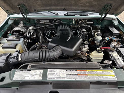 Used 1999 Mercury Mountaineer 4WD image 22