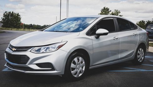 Used 2018 Chevrolet Cruze LS image 16