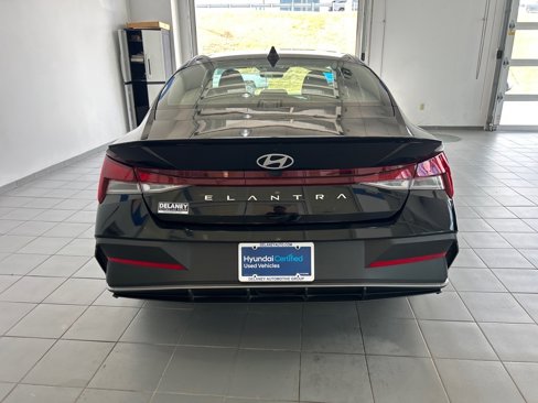 Certified 2025 Hyundai Elantra Sport image 6