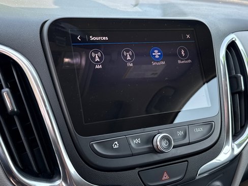 Used 2019 Chevrolet Equinox LT image 13