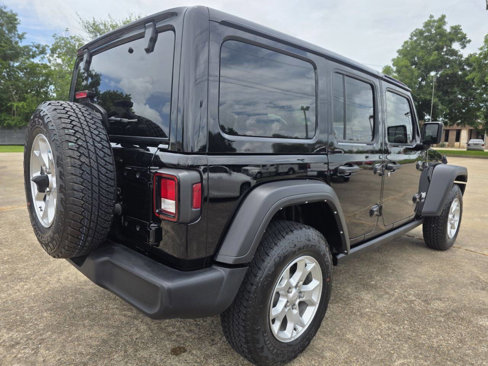 Used 2021 Jeep Wrangler Islander image 7