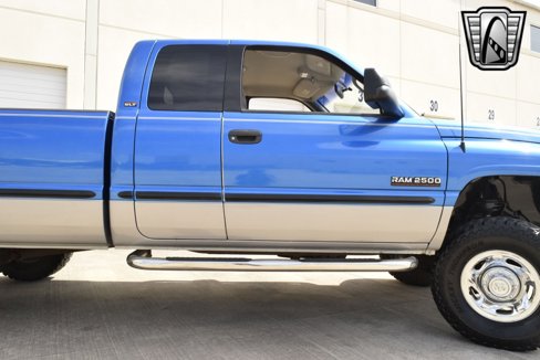 Used 1998 Dodge Ram 2500 Truck 4x4 Quad Cab image 10