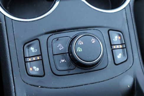 Used 2024 GMC Terrain SLT image 6