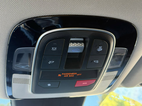 Used 2022 Hyundai Santa Fe SEL Premium image 36