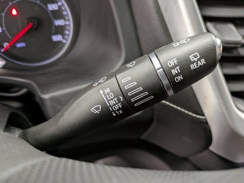 Used 2022 GMC Acadia SLE w/ Driver Convenience Package image 18
