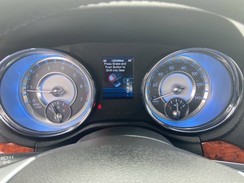 Used 2012 Chrysler 300 image 10