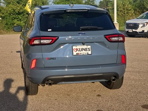 Used 2024 Ford Escape ST-Line image 8