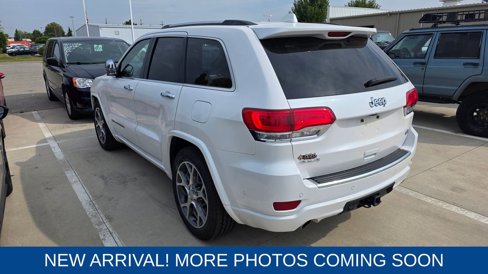 Used 2020 Jeep Grand Cherokee Overland image 2