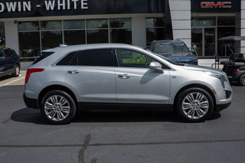 Used 2019 Cadillac XT5 Premium Luxury image 2