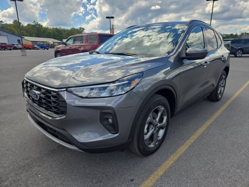 Used 2025 Ford Escape ST-Line Select image 8