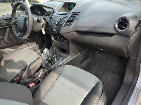Used 2016 Ford Fiesta S image 10