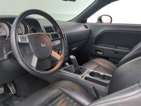 Used 2009 Dodge Challenger R/T image 25