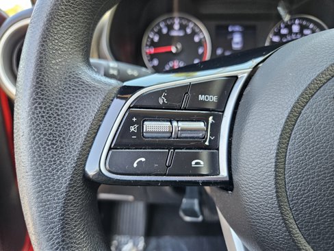 Certified 2020 Kia Forte LXS image 27