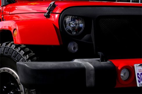 Used 2016 Jeep Wrangler Unlimited Sahara w/ Connectivity Group image 3