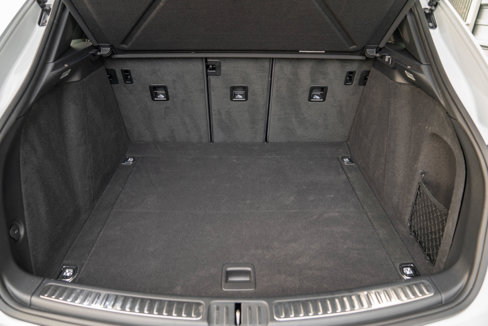 Used 2022 Porsche Macan image 41