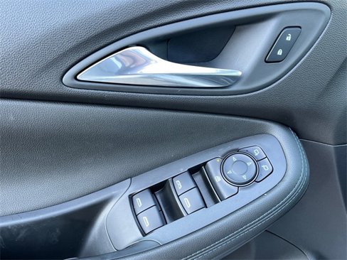 New 2025 Buick Encore GX Sport Touring image 12