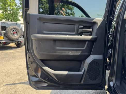 Used 2020 RAM 1500 Tradesman w/ Chrome Appearance Group image 39