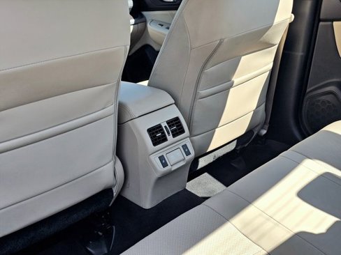 Used 2019 Subaru Legacy 3.6R Limited image 24