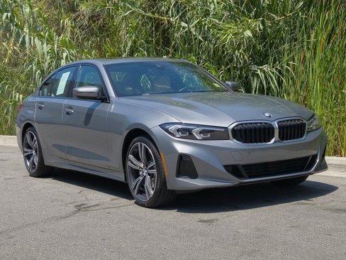 Used 2023 BMW 330i Sedan w/ Driving Assistance Package image 2
