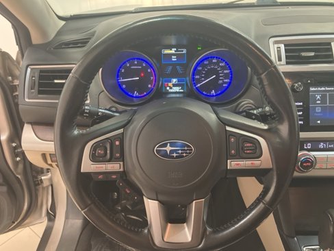 Used 2016 Subaru Outback 2.5i Limited image 12