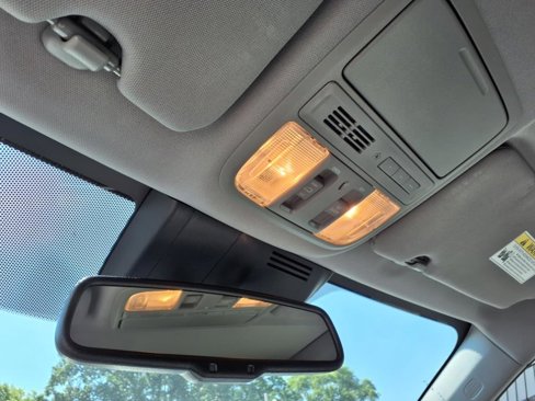 Used 2022 Honda CR-V Touring image 22