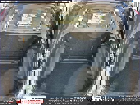 Used 2018 Honda CR-V LX image 11