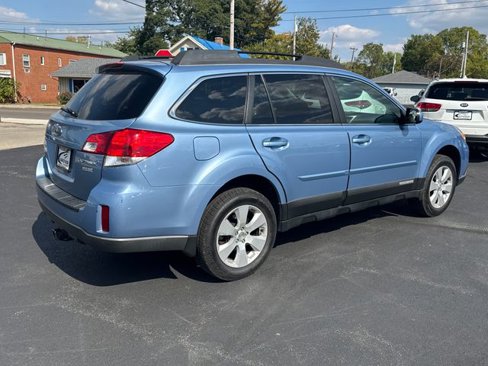Used 2012 Subaru Outback 2.5i Premium w/ All-Weather Pkg image 7