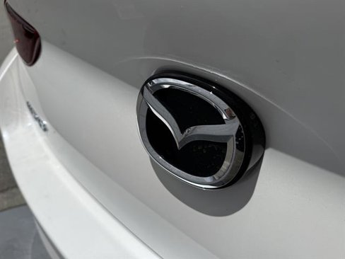 Certified 2025 MAZDA MAZDA3 s image 11