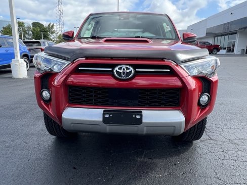 Used 2020 Toyota 4Runner TRD Off-Road image 2