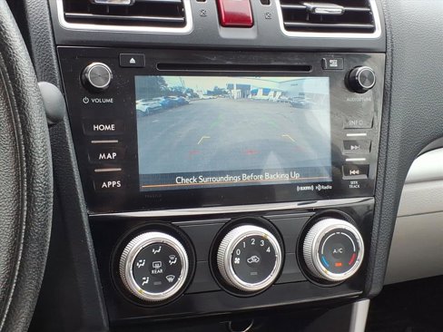 Used 2016 Subaru Forester 2.5i Premium image 10