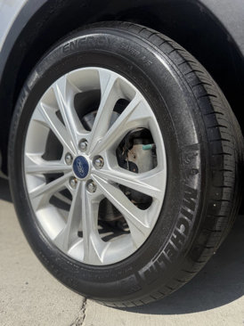 Used 2018 Ford Escape SE w/ SE Sync 3 Package image 8